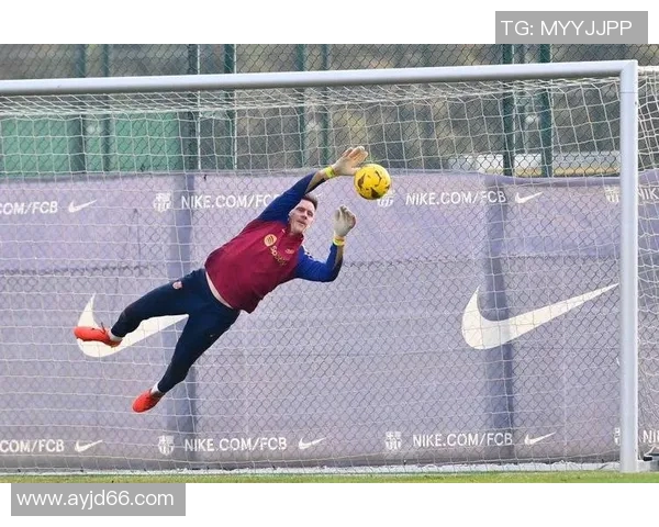 特尔施特根的辉煌之路：从青涩小将到世界顶级门将的成长历程