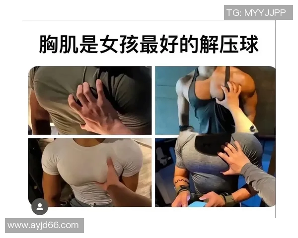 没有器械也能练出胸肌哑铃训练技巧分享